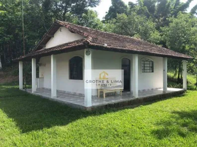 Fazenda / Sítio / Chácara com 2 Quartos à venda, 140m² no Chácara Recanto Itamarati II, Caçapava