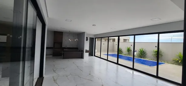 Sobrado com 4 Quartos à venda, 320m² no Condomínio Vale das Araras, Rio Verde