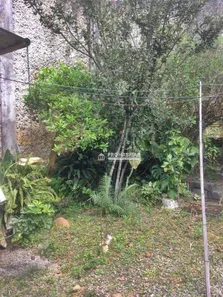 Loja / Salão / Ponto Comercial à venda, 180m² no Parque Sao Lucas, Embu-Guaçu