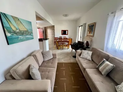 Casa de Condomínio com 3 Quartos para alugar, 117m² no Enseada, Guarujá