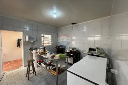 Loja / Salão / Ponto Comercial à venda, 141m² no Alto Ipiranga, Mogi das Cruzes