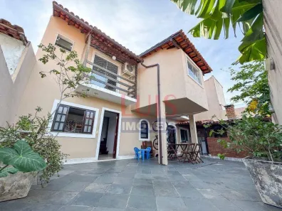 Casa com 3 Quartos para alugar, 115m² no Piratininga, Niterói