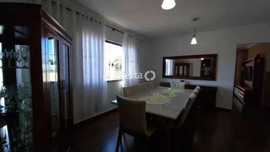 Sobrado com 3 Quartos à venda, 300m² no Centro, Contenda