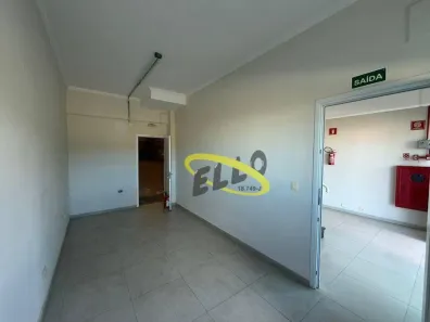 Galpão / Depósito / Armazém para alugar, 1100m² no Jardim Santa Paula, Cotia