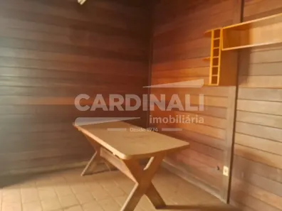 Conjunto Comercial / Sala com 3 Quartos para alugar, 242m² no Centro, Araraquara