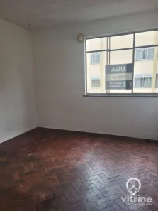 Apartamento com 2 Quartos para alugar, 70m² no Centro, Nova Friburgo