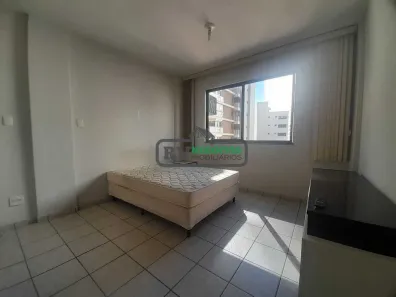 Kitnet com 1 Quarto à venda, 35m² no Centro, Juiz de Fora