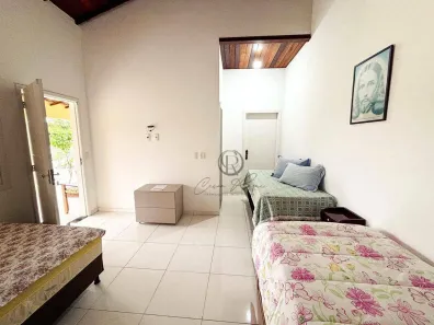 Fazenda / Sítio / Chácara com 5 Quartos à venda, 2000m² no , Armação dos Búzios