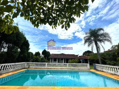 Fazenda / Sítio / Chácara com 4 Quartos para alugar, 2250m² no Curral, Ibiúna