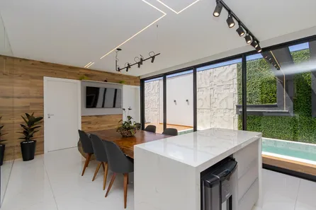 Casa de Condomínio com 3 Quartos à venda, 330m² no Pineville, Pinhais