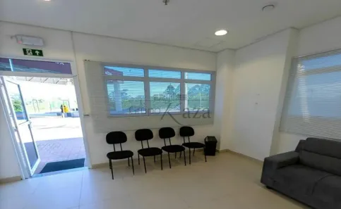 Loja / Salão / Ponto Comercial à venda, 1367m² no Sítio Boa Vista, Cotia