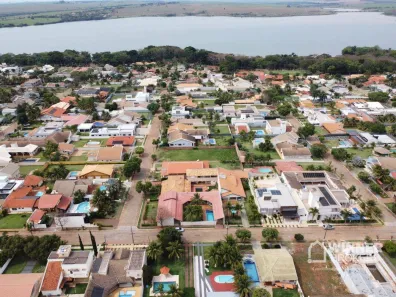 Casa de Condomínio com 3 Quartos à venda, 460m² no , Santo Inácio