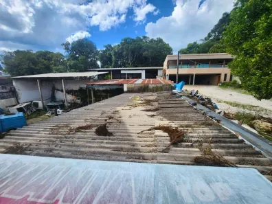 Galpão / Depósito / Armazém à venda, 2158m² no Cercadinho, Campo Largo