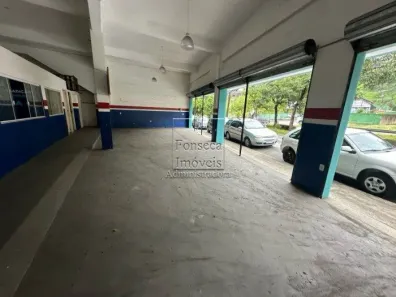 Loja / Salão / Ponto Comercial à venda, 299m² no Bingen, Petrópolis