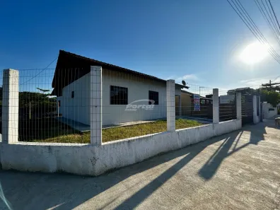 Casa com 2 Quartos para alugar, 70m² no Nossa Senhora de Fátima, Penha
