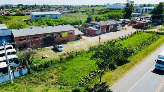 Galpão / Depósito / Armazém à venda, 1750m² no Camobi, Santa Maria