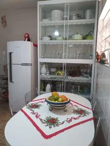 Fazenda / Sítio / Chácara com 3 Quartos à venda, 300m² no Granjas Urupes, Arujá