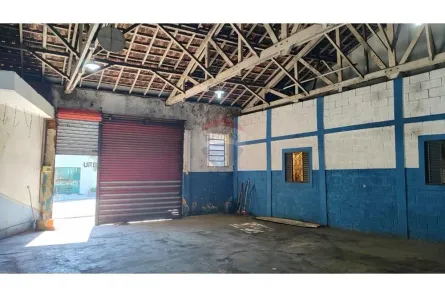 Galpão / Depósito / Armazém para alugar, 225m² no Vila Santa Libânia, Bragança Paulista