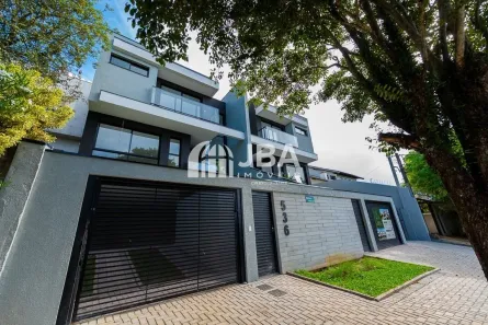 Sobrado com 3 Quartos à venda, 165m² no São Lourenço, Curitiba