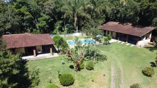 Fazenda / Sítio / Chácara com 2 Quartos à venda, 2550m² no , Juquitiba
