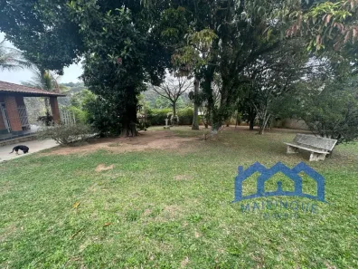 Fazenda / Sítio / Chácara com 6 Quartos à venda, 3000m² no , Mairinque