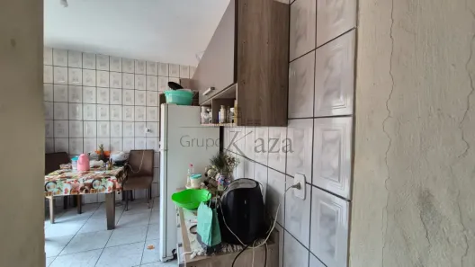 Sobrado com 4 Quartos à venda, 140m² no Jardim Paraíso, Jacareí