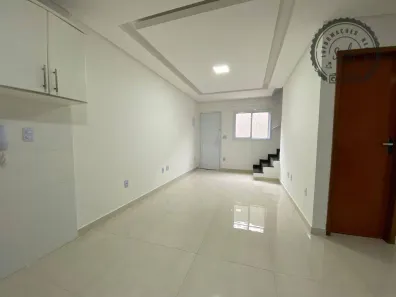 Casa de Condomínio com 2 Quartos para alugar, 75m² no Guilhermina, Praia Grande