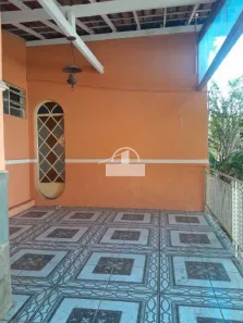 Casa com 3 Quartos para alugar, 200m² no Catarina, Sete Lagoas