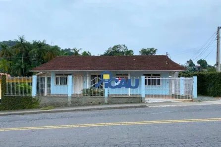 Casa com 3 Quartos à venda, 182m² no Itoupavazinha, Blumenau