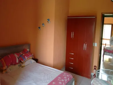 Sobrado com 2 Quartos à venda, 80m² no Balneário Itaóca, Mongaguá