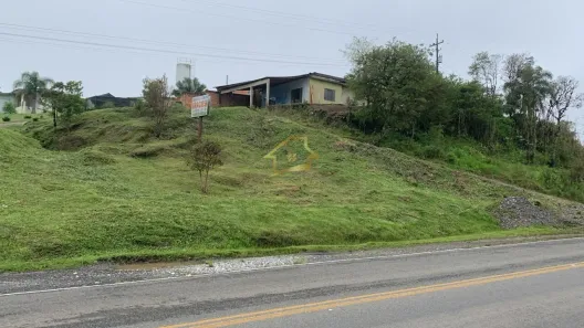 Fazenda / Sítio / Chácara com 4 Quartos à venda, 900m² no Estrada da Graciosa, Campina Grande do Sul