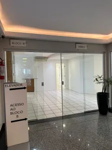 Loja / Salão / Ponto Comercial à venda, 112m² no Centro, Florianópolis