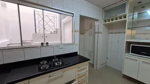 Casa com 2 Quartos para alugar, 125m² no Umuarama, Osasco