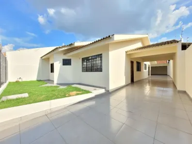 Casa com 3 Quartos para alugar, 209m² no Parque Residencial Quebec, Maringá