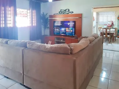 Fazenda / Sítio / Chácara com 2 Quartos à venda, 250m² no Chácara Primavera, Sumaré