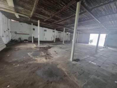 Galpão / Depósito / Armazém para alugar, 200m² no Gradim, São Gonçalo