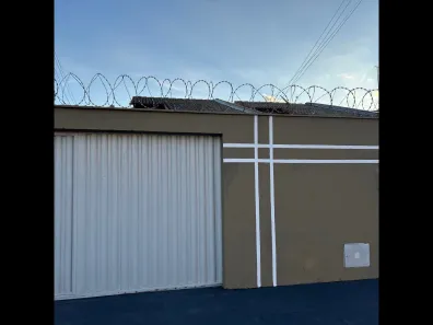 Casa com 2 Quartos à venda, 80m² no Setor Ponta Kayana, Trindade