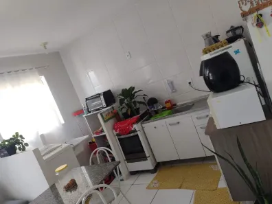 Apartamento com 2 Quartos à venda, 43m² no Jardim Iruama, Campo Largo