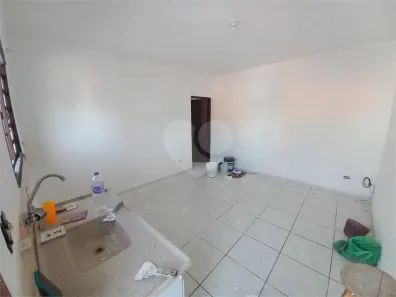Casa de Vila com 1 Quarto para alugar, 52m² no Jardim Clementino, Taboão da Serra
