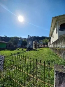 Terreno / Lote / Condomínio à venda, 390m² no Santa Teresa, São Pedro de Alcântara