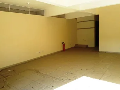 Loja / Salão / Ponto Comercial à venda, 43m² no Santa Clara, Viçosa