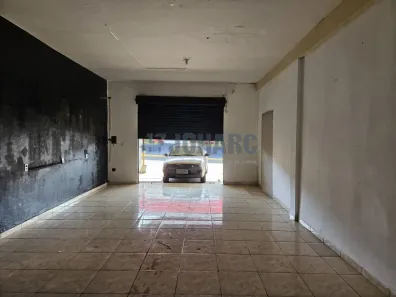 Loja / Salão / Ponto Comercial para alugar, 50m² no Jardim Menegazzo, Apucarana