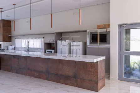 Sobrado com 4 Quartos à venda, 527m² no Rodovia, Sertanópolis