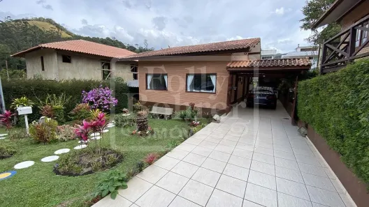 Casa com 3 Quartos à venda, 633m² no São Pedro da Serra, Nova Friburgo