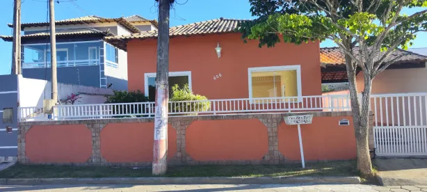 Casa de Condomínio com 3 Quartos para alugar, 122m² no Ogiva, Cabo Frio