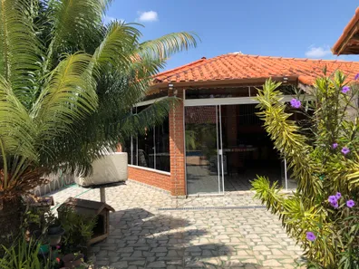 Fazenda / Sítio / Chácara com 2 Quartos à venda, 672m² no , Mairinque