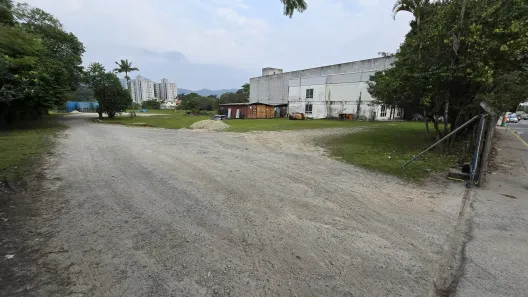 Terreno / Lote / Condomínio para alugar, 15500m² no Centro, Camboriú