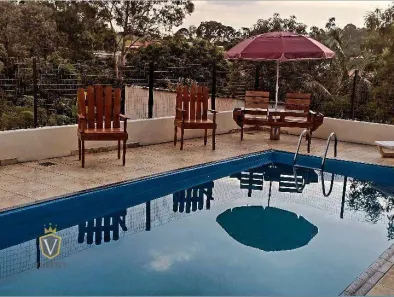 Fazenda / Sítio / Chácara com 3 Quartos à venda, 150m² no Monterrey, Louveira
