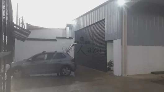Galpão / Depósito / Armazém para alugar, 284m² no Jardim Rio Comprido, Jacareí