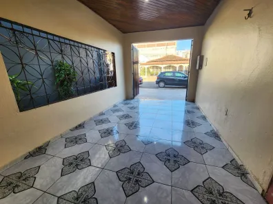 Casa com 3 Quartos para alugar, 90m² no Caranazal, Santarém
